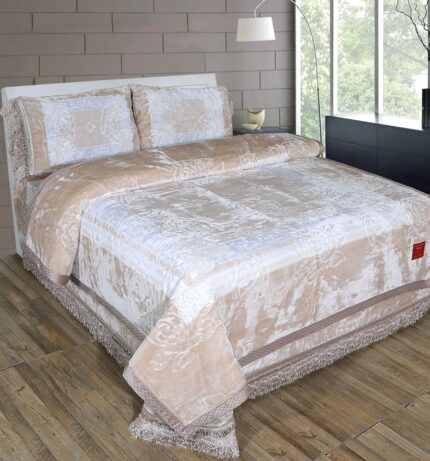 Carnation 4 Piece Wedding Bedding Set | Blanket Set (Tuscany)